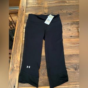 Under Armour cropped workout pant